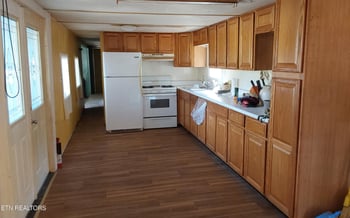 970 E Highway 39, Englewood, TN 37329