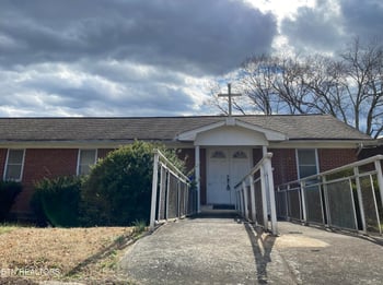 970 Sevier Ave, Harriman, TN 37748