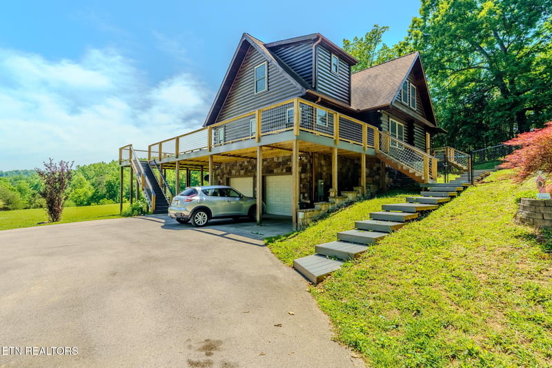 9703 Heiskell Rd, Heiskell, TN 37754