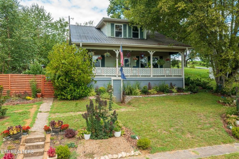 971 Maple St, Alcoa, TN 37701