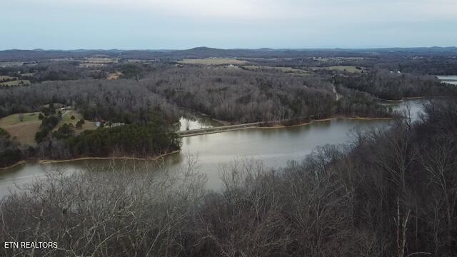 971 Scenic River Rd, Madisonville, TN 37354