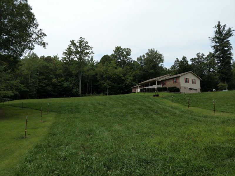 9711 Hidden Branch Ln, Heiskell, TN 37754