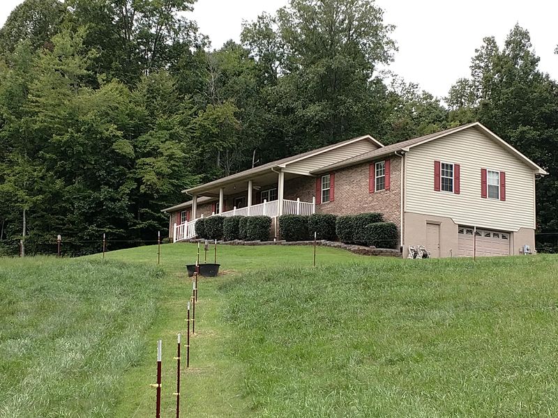 9711 Hidden Branch Ln, Heiskell, TN 37754