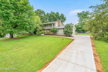 9715 Cortez Dr, Knoxville, TN 37923