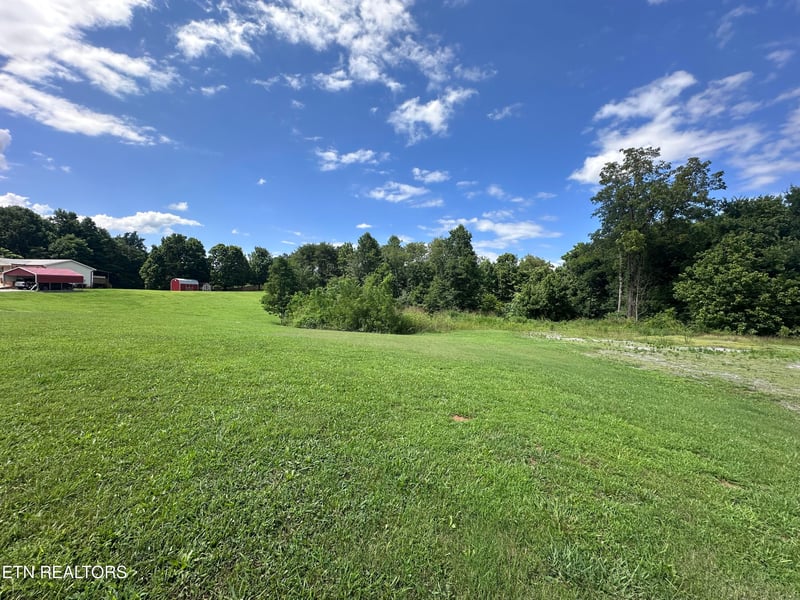 9721 Thorn Grove Pike, Strawberry Plains, TN 37871