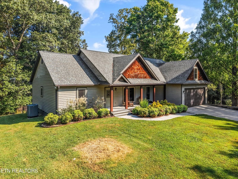 9723 W Emory Rd, Knoxville, TN 37931