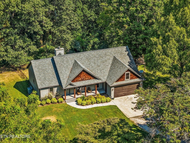 9723 W Emory Rd, Knoxville, TN 37931