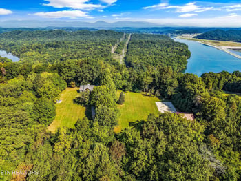 9723 W Emory Rd, Knoxville, TN 37931