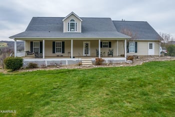 9761 Highway 131, Washburn, TN 37888
