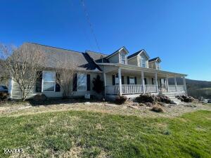 9761 Highway 131, Washburn, TN 37888
