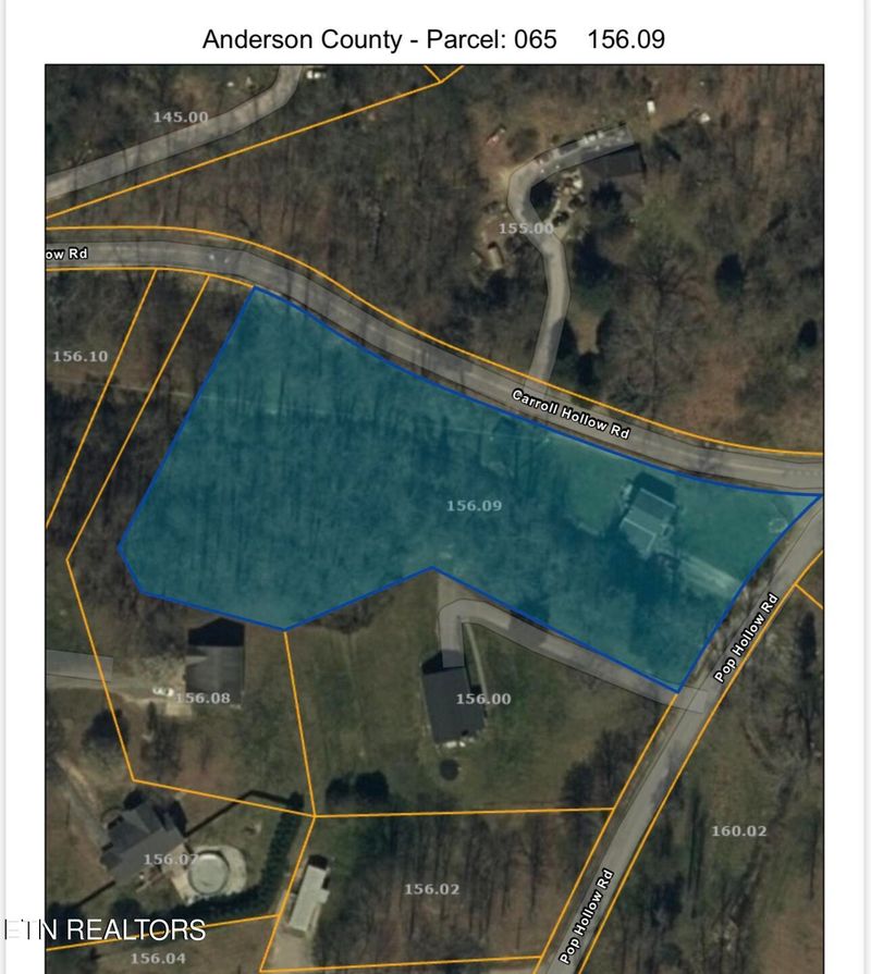 978 Pop Hollow Rd, Clinton, TN 37716