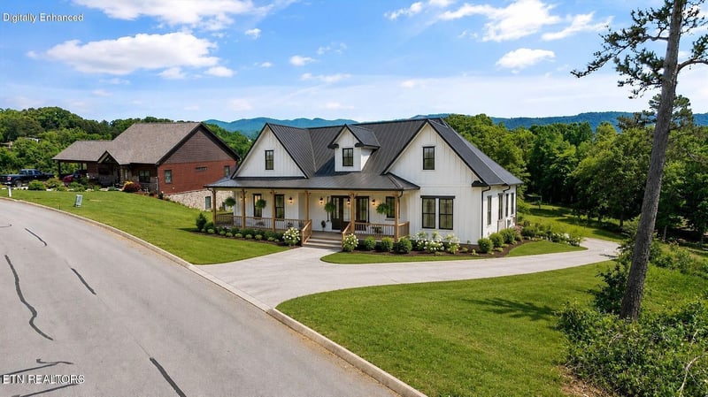 98 Cow Poke Ln, Rutledge, TN 37861