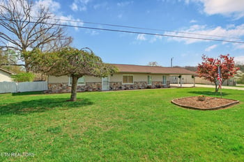 98 Drew Howard Rd, Crossville, TN 38558