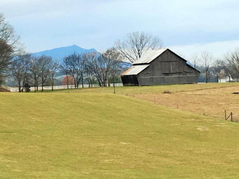 980 Boardly Hills Blvd, Sevierville, TN 37876