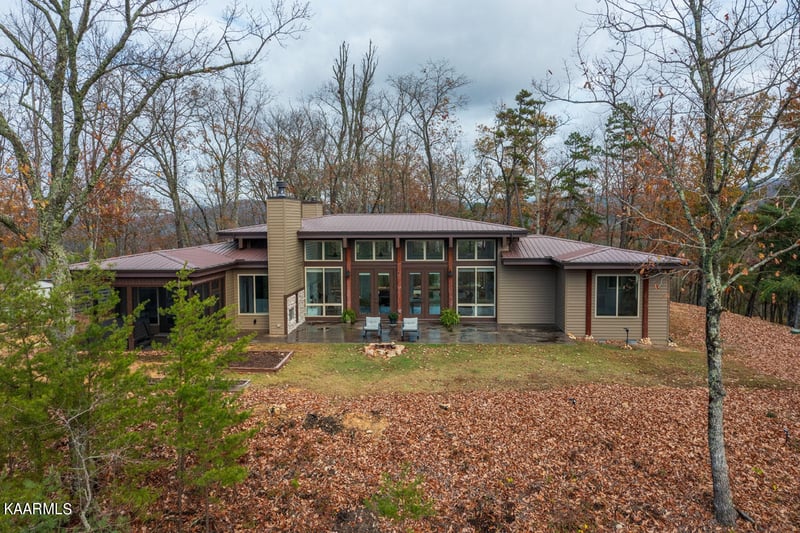 980 Dry Creek Rd, Tellico Plains, TN 37385