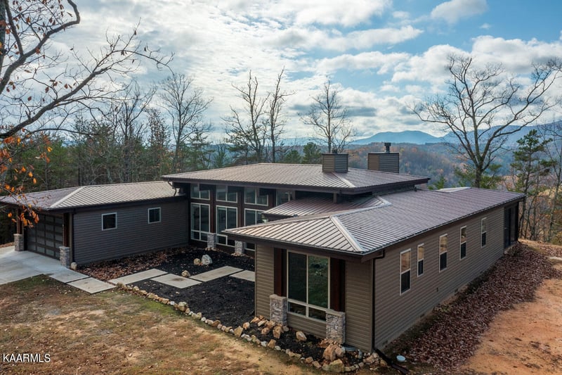980 Dry Creek Rd, Tellico Plains, TN 37385
