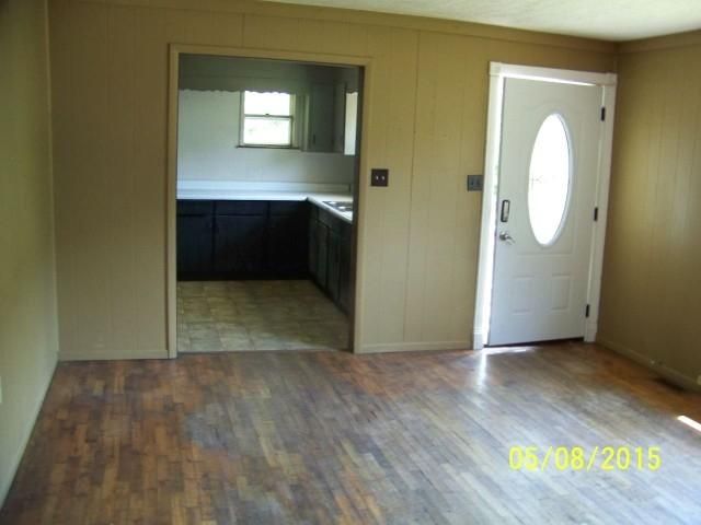 981 Frost Bottom Rd, Oliver Springs, TN 37840
