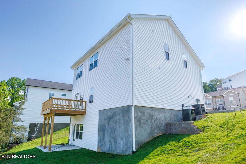 9811 Moon View Way, Knoxville, TN 37931