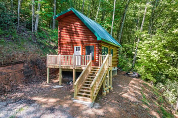 983 Stans Rd, Gatlinburg, TN 37738