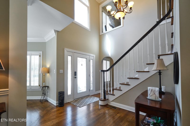 9830 Giverny Cir, Knoxville, TN 37922