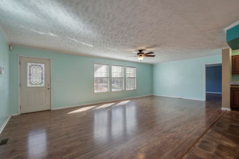 9843 Heiskell Rd, Heiskell, TN 37754
