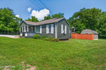 986 Sparta Hwy, Crossville, TN 38572