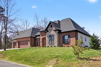 99 Walosi Way, Loudon, TN 37774