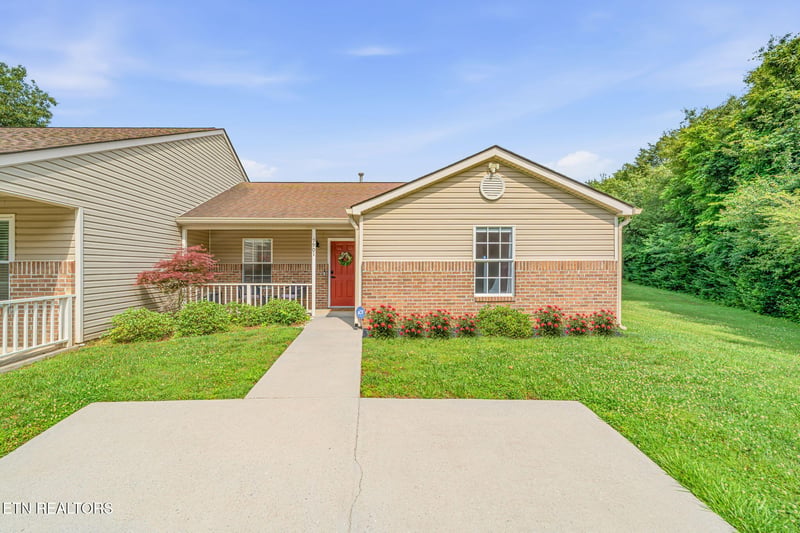 9901 Oakledge Way, Knoxville, TN 37931