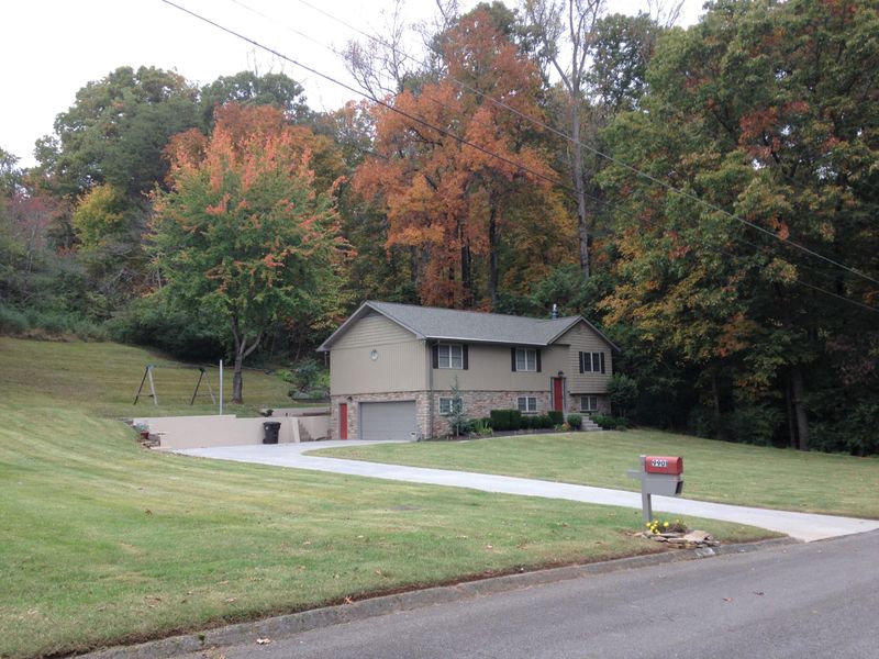 9901 Rainbow Dr, Knoxville, TN 37922