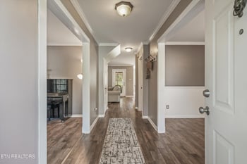 9904 Locklear Way, Knoxville, TN 37931
