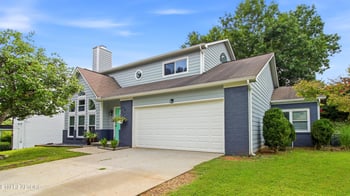 9905 Crestline Dr, Knoxville, TN 37922