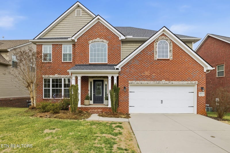 9915 Winding Hill Ln, Knoxville, TN 37931