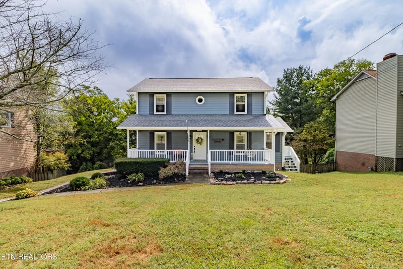 9916 Cedar Croft Cir, Knoxville, TN 37932
