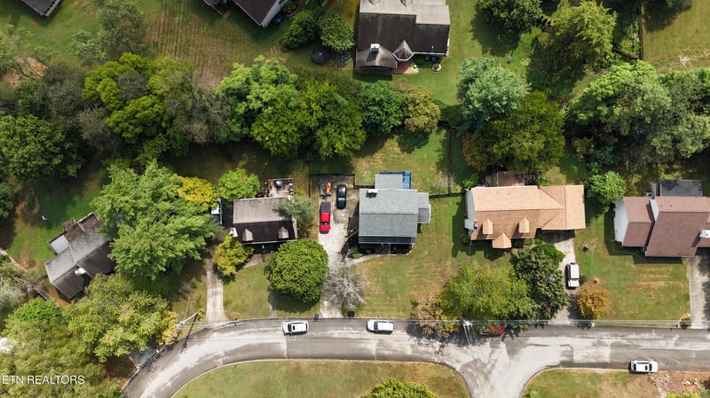 9916 Cedar Croft Cir, Knoxville, TN 37932