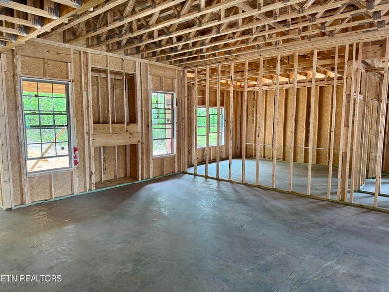 9926 Rio Bravo Ln, Knoxville, TN 37922