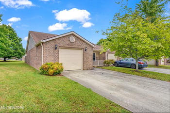 9929 Greylock Way, Knoxville, TN 37931