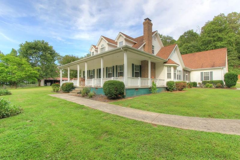 993 Salem Valley Rd, Ten Mile, TN 37880