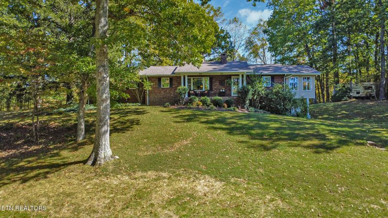 994 Huntsville Hill Rd, Helenwood, TN 37755