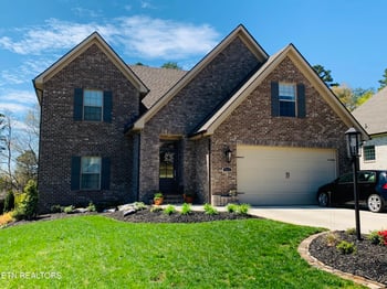9968 Rio Bravo Ln, Knoxville, TN 37922