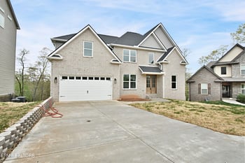9968 Winding Hill Ln, Knoxville, TN 37931
