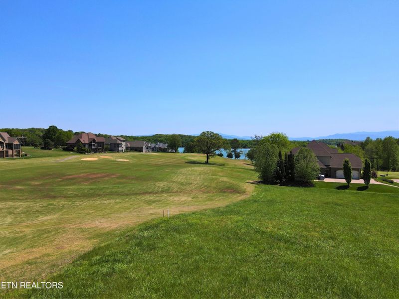 L 939 Black Hawk Dr, Vonore, TN 37885