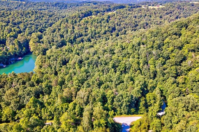 Lot 1 Windsor Ln, Jacksboro, TN 37757