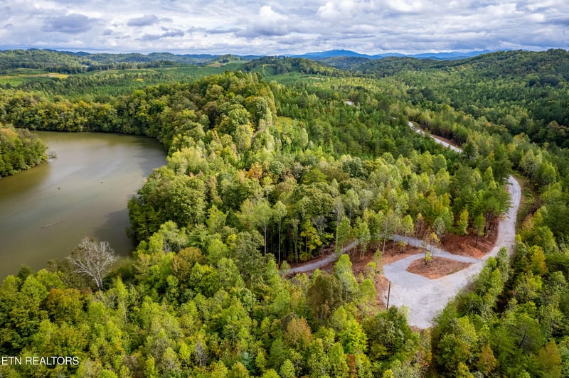 Lot 104 Pineview Ln, Vonore, TN 37885