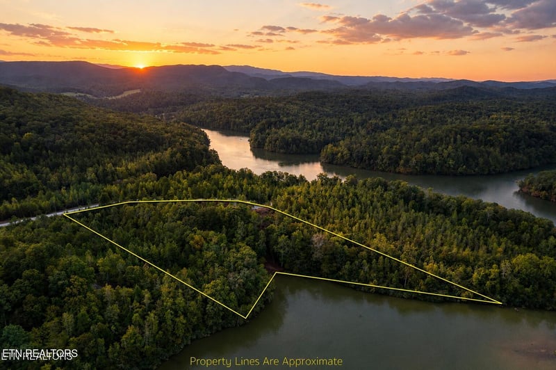 Lot 104 Pineview Ln, Vonore, TN 37885
