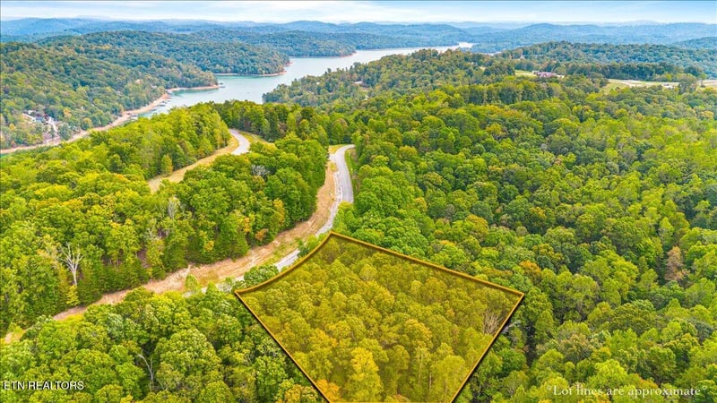 Lot 125 Old Hearth Dr, Lafollette, TN 37766