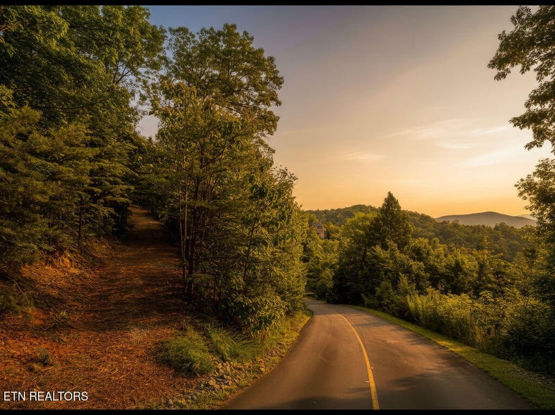 Lot 127E Settlers View Ln, Sevierville, TN 37862