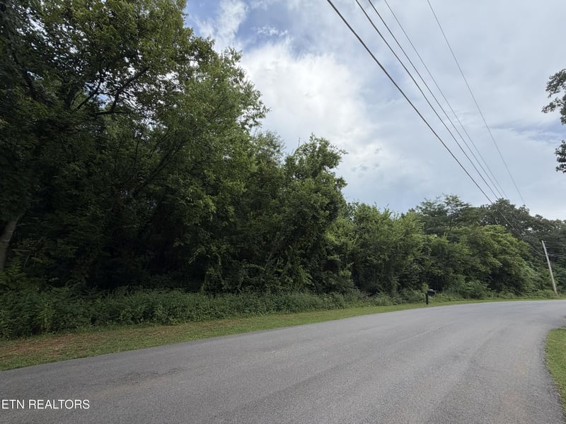 Lot 15 Sunrise Blvd, Kodak, TN 37764