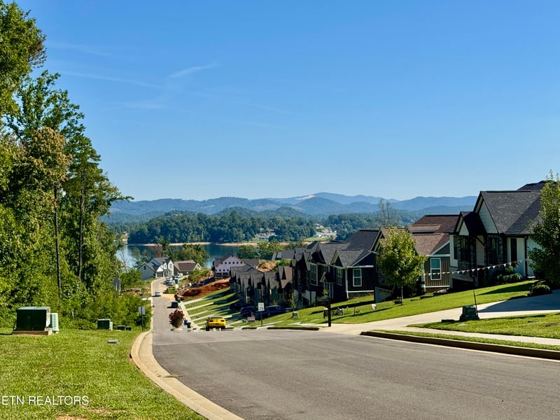 Lot 16 Bridgewater Blvd, Morristown, TN 37814