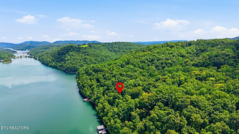 Lot 17 Tumbling Run Est, Maynardville, TN 37807