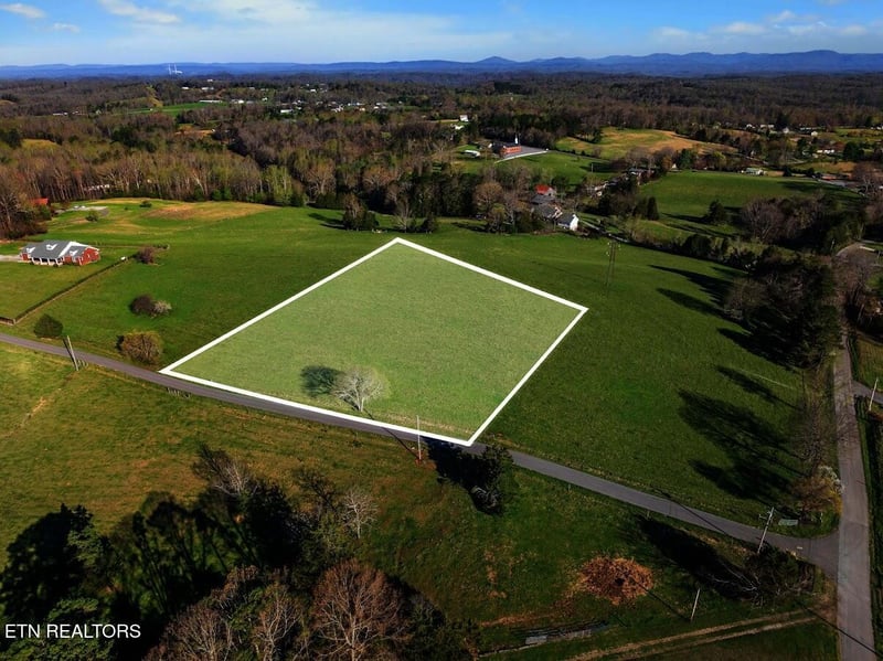 Lot 2 Dunsmore Rd, Lenoir City, TN 37771